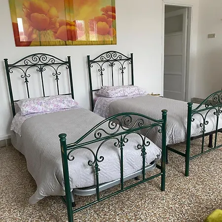 Rino 1 아파트 Caorso