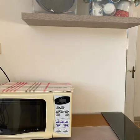 Confortevole A Apartment
