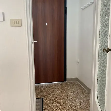Apartment Confortevole A *